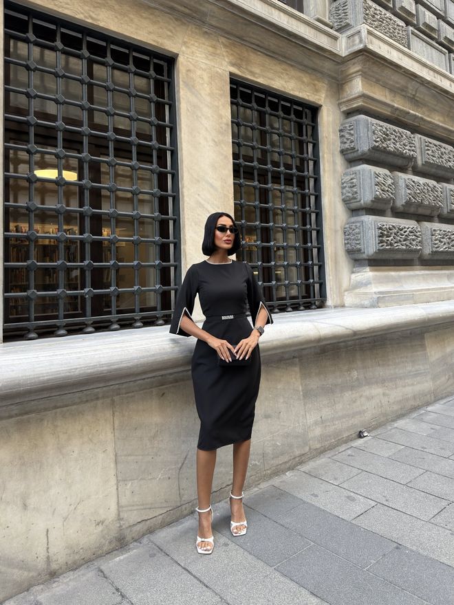 Miss Janell Black Elegant Formal Sheath Dress With Split 3/4 Sleeves Wholesale Clothing 1