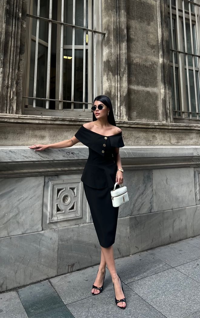 Miss Janell Robe Noire Élégante Sans Manches Style Fourreau Vêtements en gros Sexy