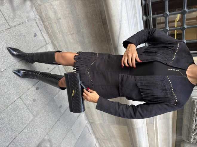 Miss Janell Czarna Obcisła Mini Spódnica Ze Średnim Stanem Hurtowa sprzedaż odzieży 5