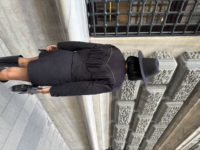 Miss Janell Czarna Obcisła Mini Spódnica Ze Średnim Stanem Hurtowa sprzedaż odzieży Wiosna