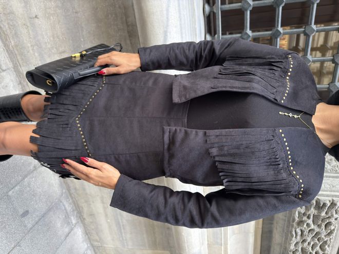 Miss Janell Czarna Obcisła Mini Spódnica Ze Średnim Stanem Hurtowa sprzedaż odzieży Odzież uliczna