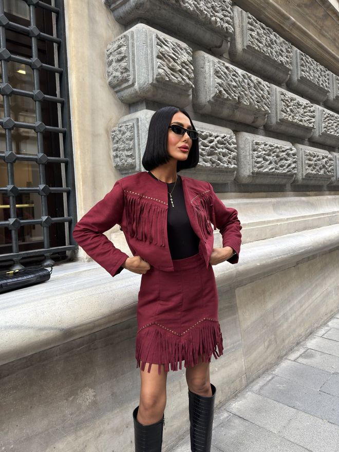 Miss Janell Bordowa Czerwona Mini Spódnica Bodycon Z Wysokim Stanem Hurtowa sprzedaż odzieży Odpoczynek