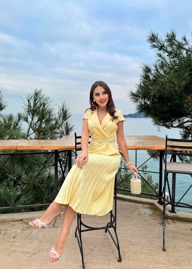 Miss Janell Elegant Yellow Wrap Dress With Notched Neck Wholesale Clothing 1