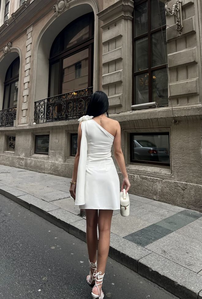 Miss Janell Witte Elegante Kokerjurk Met Één Schouder Hals Groothandel Kleding Cocktail