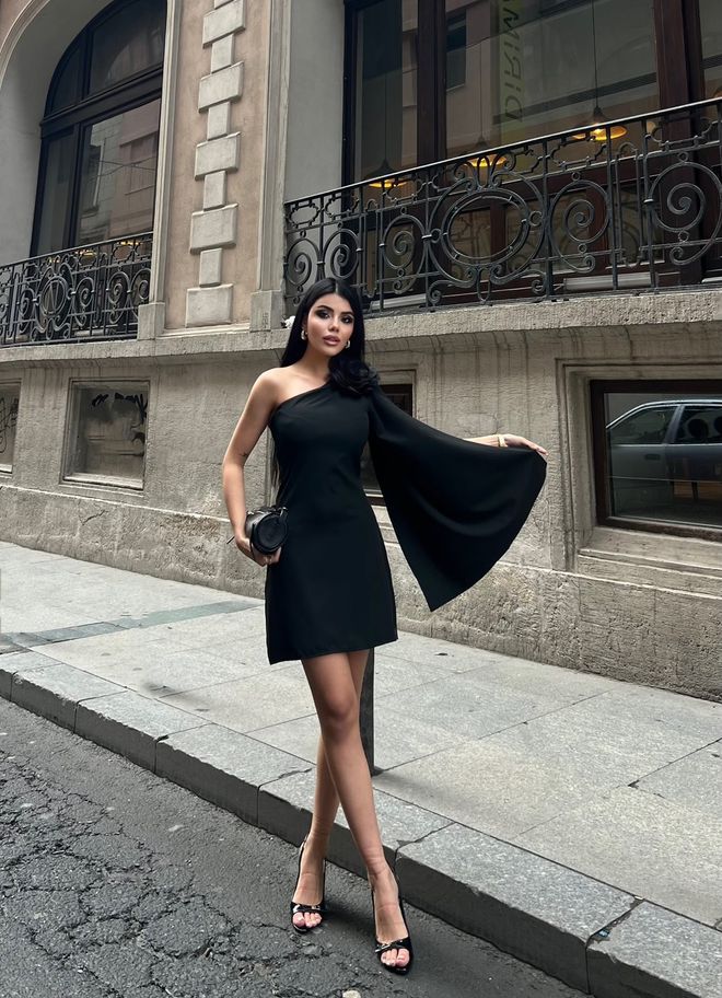 Miss Janell Czarna Elegancka Glam Mini Płaszcz Sukienka Hurtowa sprzedaż odzieży Seksowny