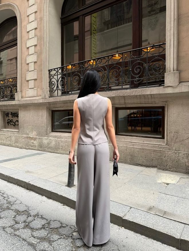 Miss Janell Grey Elegant Formal Suit Wholesale Clothing Spring