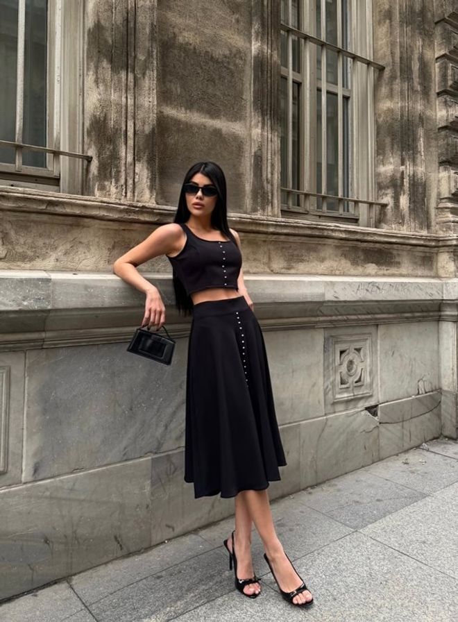 Miss Janell Black Elegant Flared Midi Skirt With High Waist Wholesale Clothing 5