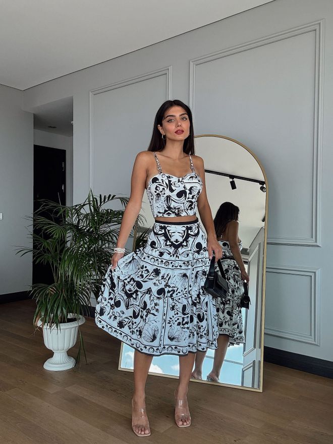 Miss Janell Dvostruki Set Sa Uzorkom Crepe Bustier Višebojni Велепродаја одеће Неформалан
