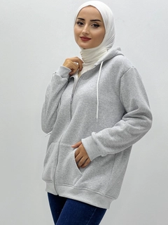 A wholesale clothing model wears 35776 - Sweatshirt - Grey, Turkish wholesale Hoodie of Miyalon