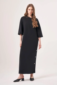 A wholesale clothing model wears MZL10221 - O Neck Ribbed Knitwear Dress, Turkish wholesale Dress of Mizalle