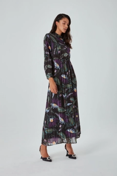 Een kledingmodel uit de groothandel draagt 34044 - Dress - Mix Color, Turkse groothandel Jurk van Mizalle