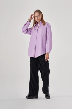 Модель оптовой продажи одежды носит 34063 - Shirt - Lilac, турецкий оптовый товар Рубашка от Mizalle.