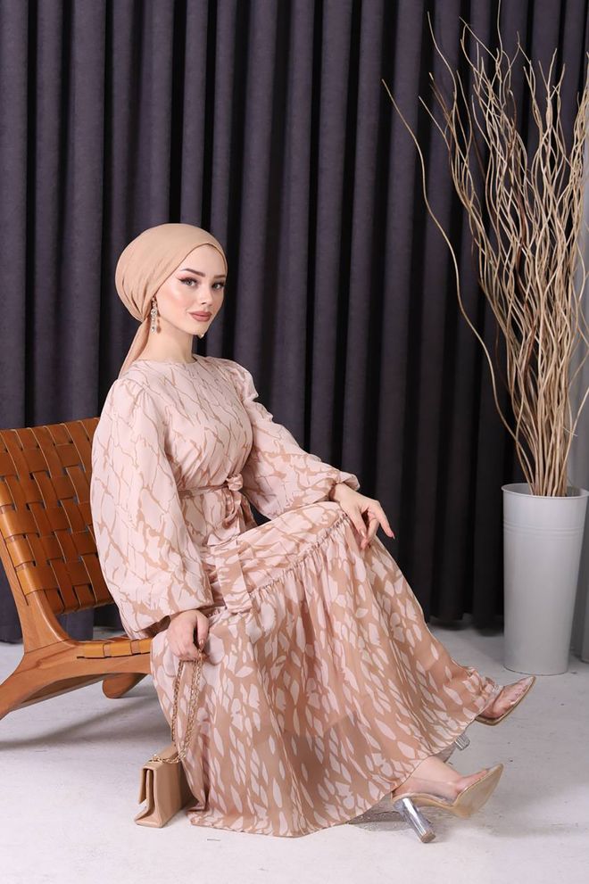 Mode Roy Φούστα Σιφόν Φόρεμα Hijab Με Μοτίβο Κροστά Μπεζ Χονδρικό εμπόριο ενδυμάτων Κομψό