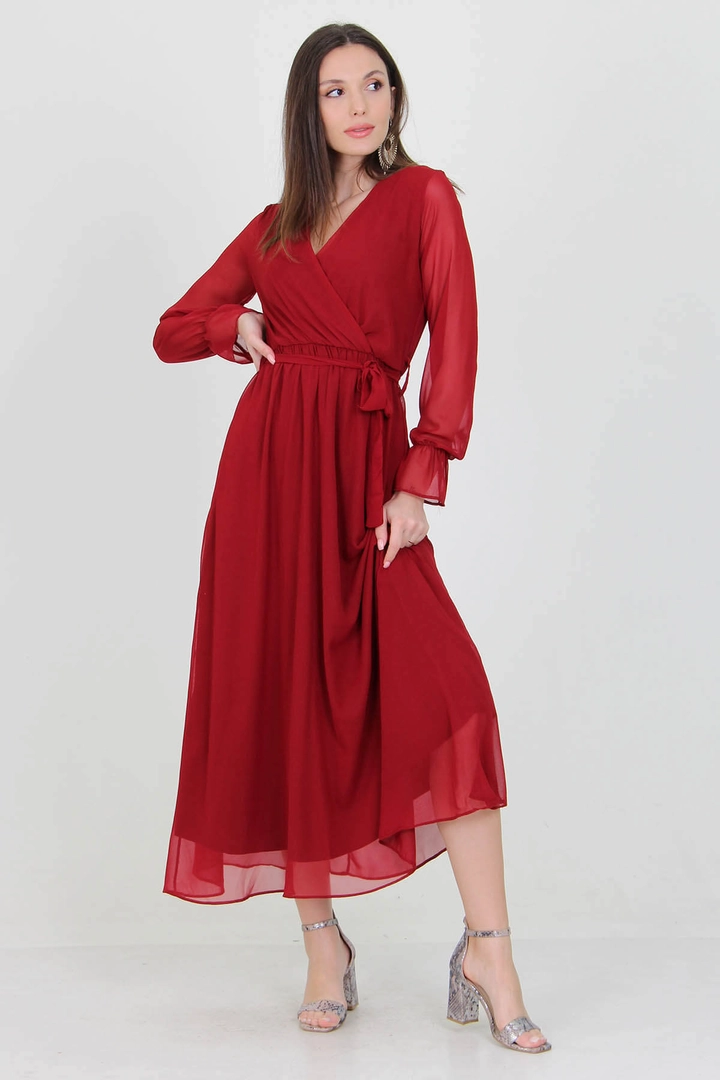 Una modelo de ropa al por mayor lleva 34994 - Dress - Claret Red, Vestido turco al por mayor de Mode Roy