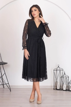 A wholesale clothing model wears 40202 - Belted Double Breasted Collar Lined Lace Dress, Turkish wholesale Dress of Mode Roy
