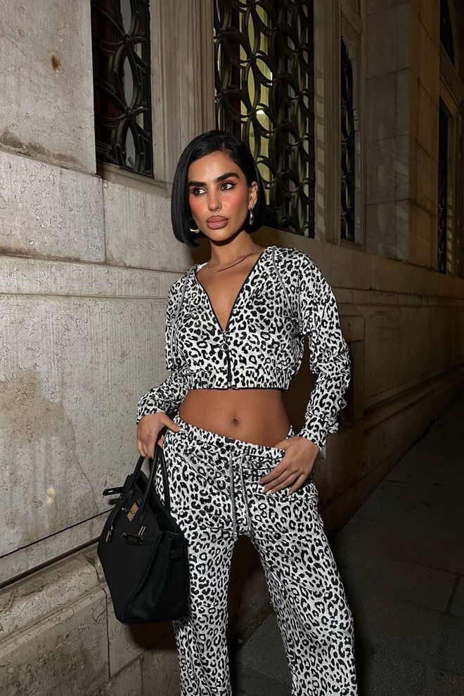 Mode Roy Black Tracksuit With Animal Print And Flare Leg Palazzo Wholesale Clothing 1