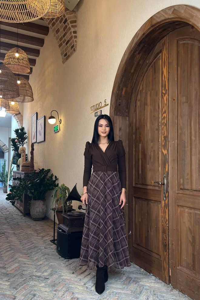 Mode Roy Hnedé Kockované Fit And Flare Maxi Šaty Veľkoobchod s oblečením Skromný