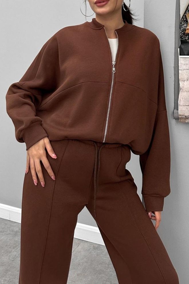 Mode Roy Καφέ Αθλητική Φόρμα Μεγάλα Μεγέθη Με Grandad Λαιμόκοψη Χονδρικό εμπόριο ενδυμάτων Casual