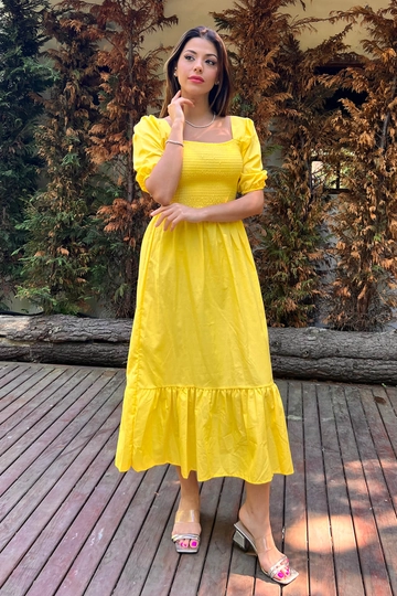 Модел на дрехи на едро носи  Дълга Рокля С Квадратно Деколте - Жълта
, турски едро рокля на Mode Roy