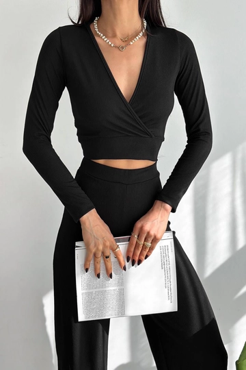 A wholesale clothing model wears  Casual Trousers Crop Double Suit - Black
, Turkish wholesale Suit of Mode Roy