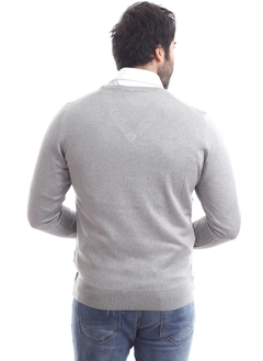 A wholesale clothing model wears 37213 - Men V Neck Sweater, Turkish wholesale Sweater of Mode Roy