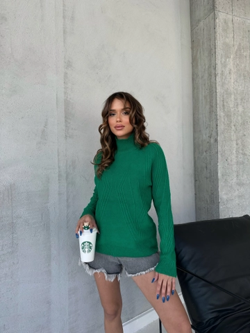 Um modelo de roupas no atacado usa  Suéter Manga Italiana - Verde
, atacado turco Suéter de My Fashion