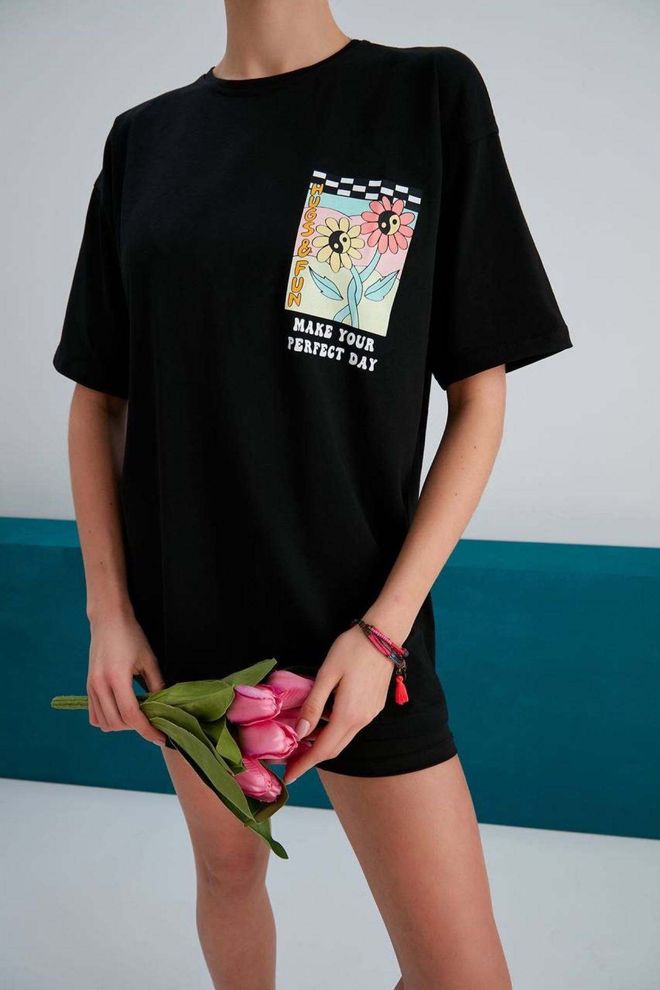 My Fashion T Shirt Mit Gänseblümchen Print – Schwarz Großhandelskleidung Lässig