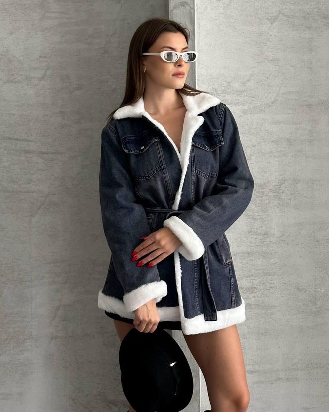 My Jest Fashion Blau Jeansjacke Mit Pattentasche & Gekerbtem Kragen Großhandelskleidung Lässig