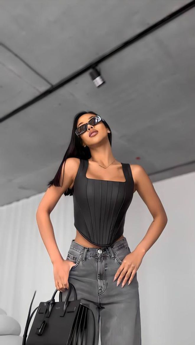 MyBee Leder Crop Top – Schwarz Großhandelskleidung Formal