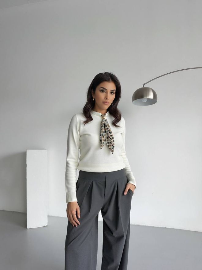 MyBee Pull Over Blanc Élégant Coupe Slim Vêtements en gros 1