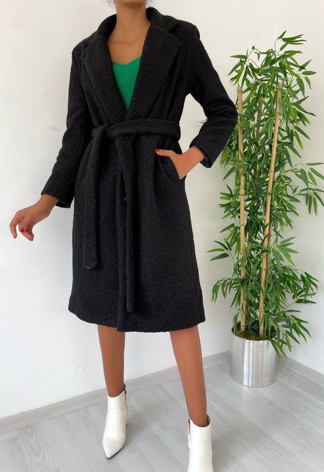 MyBee Coat Black Wholesale Clothing Casual