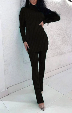 A model wears 39377 - Suit - Black, wholesale Suit of MyBee to display at Lonca
