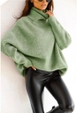 Ein Bekleidungsmodell aus dem Großhandel trägt 39389-sweater-mint-green, türkischer Großhandel  von 