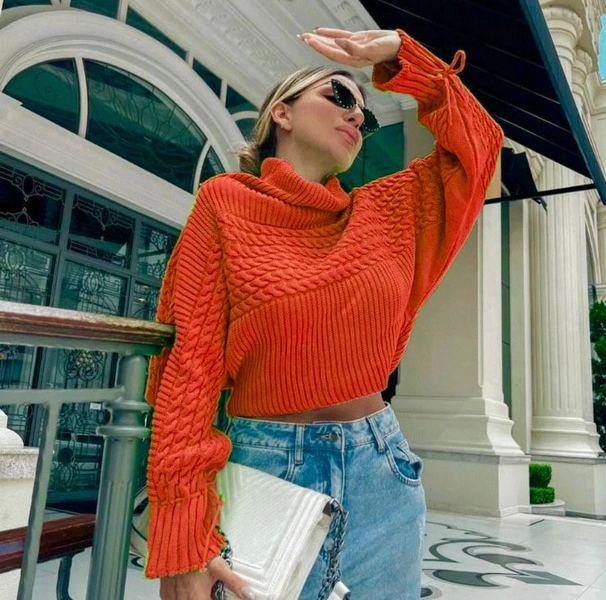 A model wears 39401 - Sweater - Orange, wholesale Sweater of MyBee to display at Lonca