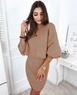 Ένα μοντέλο χονδρικής πώλησης ρούχων φοράει 39492-dress-and-blouse-suit-camel, τούρκικο  χονδρικής πώλησης από 