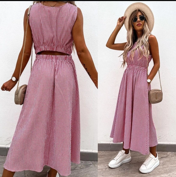 A wholesale clothing model wears MYB10156 - Polka Dot Dress - Pink, Turkish wholesale Dress of MyBee
