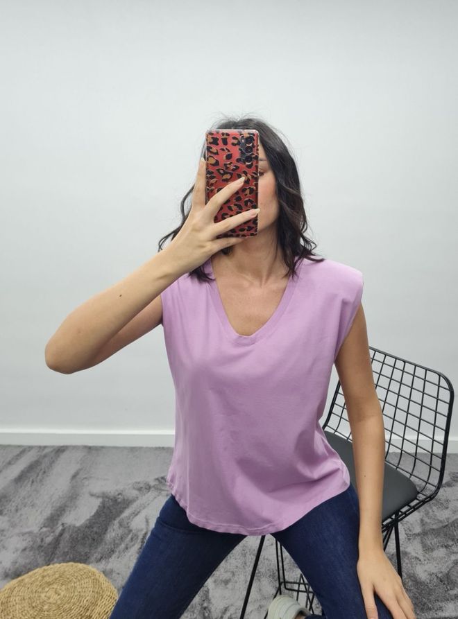 MyBee T Shirt Mit Tailliertem V Ausschnitt – Flieder Großhandelskleidung Lässig