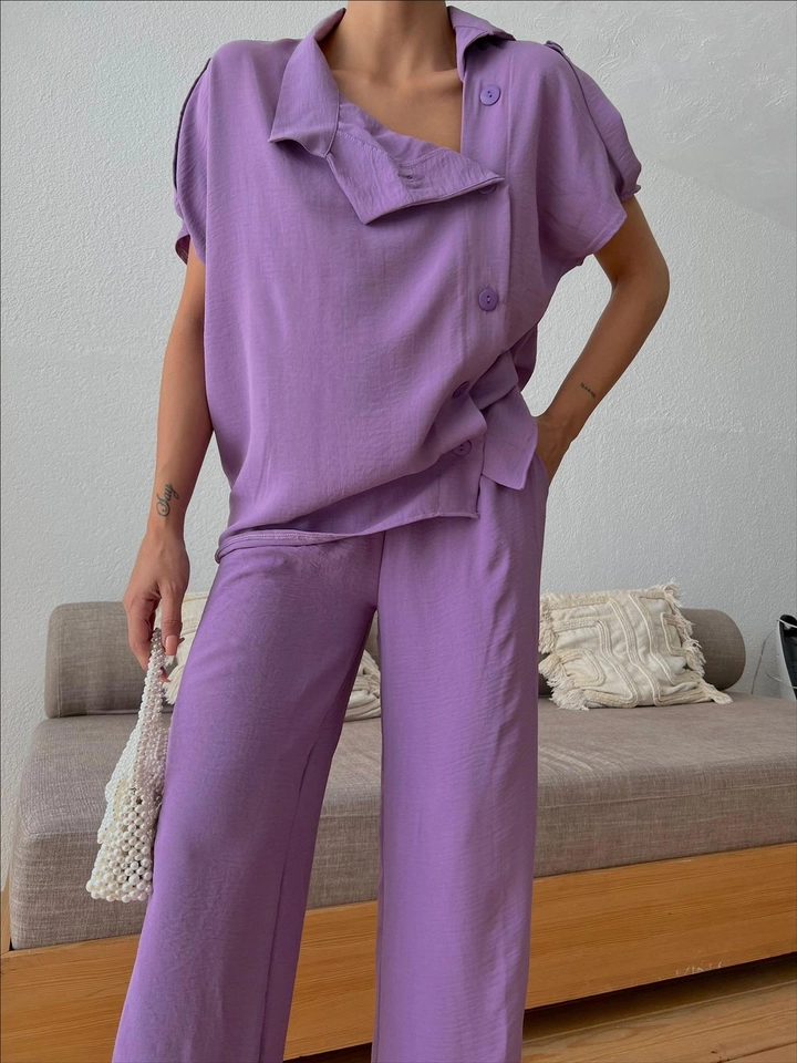 Ένα μοντέλο χονδρικής πώλησης ρούχων φοράει MYB10203 - Aerobin 2 Piece Suit - Lilac, τούρκικο Ταγέρ χονδρικής πώλησης από MyBee
