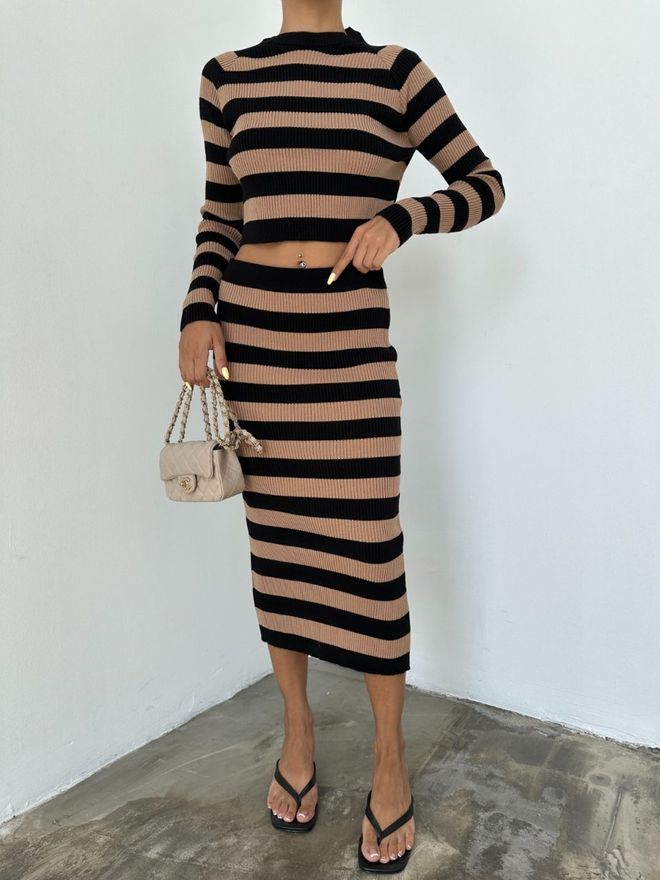 MyBee Трикотажный Костюм В Полоску Коричневый Оптовая продажа одежды Повседневный