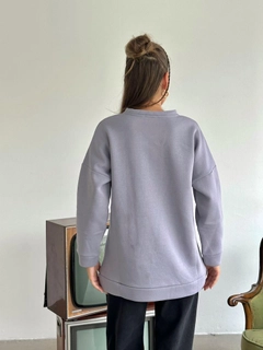A wholesale clothing model wears myd10017-alaska-sweat, Turkish wholesale Sweatshirt of MyDükkan
