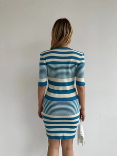 عارض ملابس بالجملة يرتدي myd10064-striped-square-collar-knitwear-dress، تركي بالجملة فستان من MyDükkan