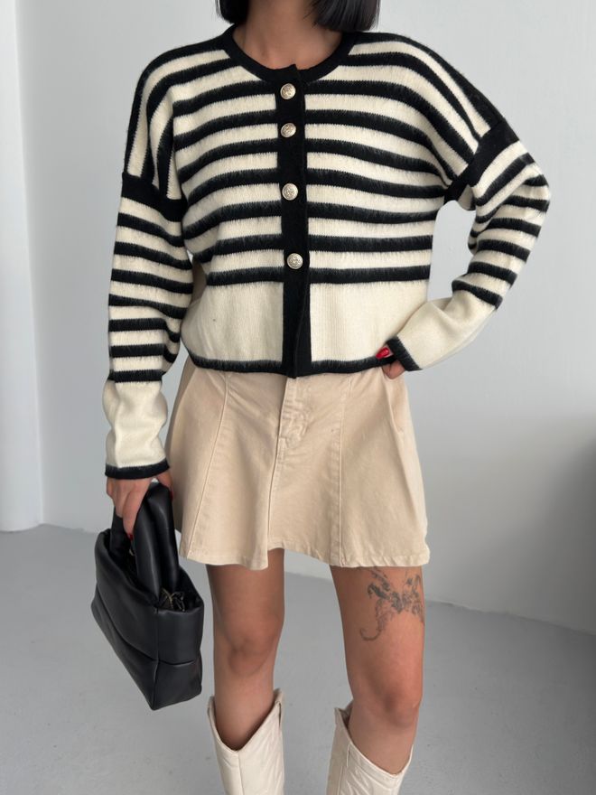 My Fashion Cardigan Casual Nero A Righe Con Chiusura Con Bottoni Abbigliamento all'ingrosso Casuale