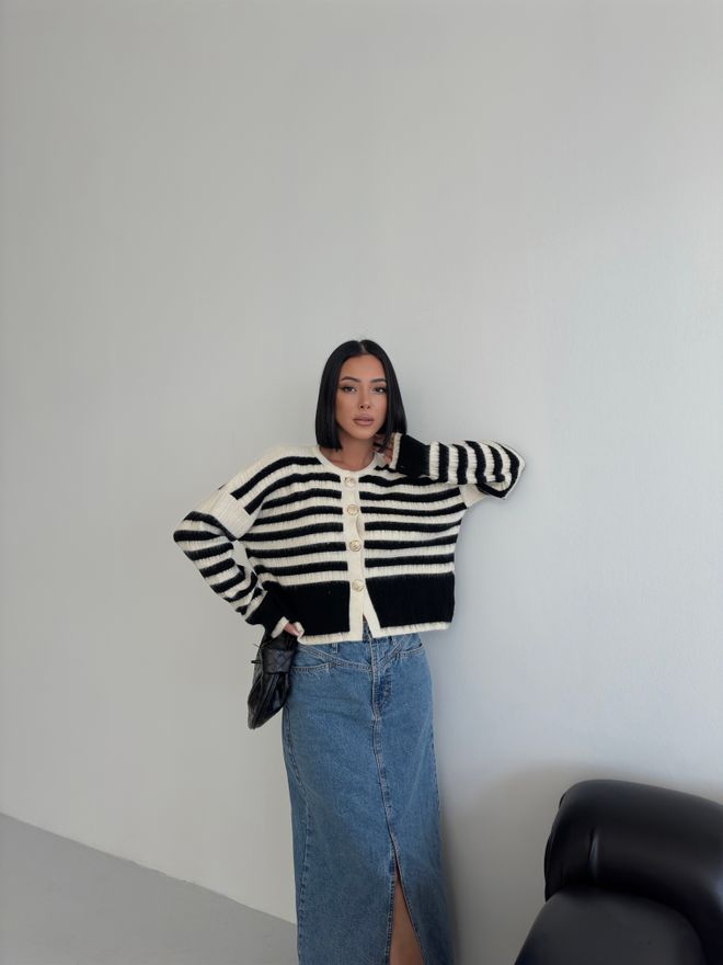 My Fashion Schwarz Gestreifte Übergroße Crop Strickjacke Großhandelskleidung Lässig