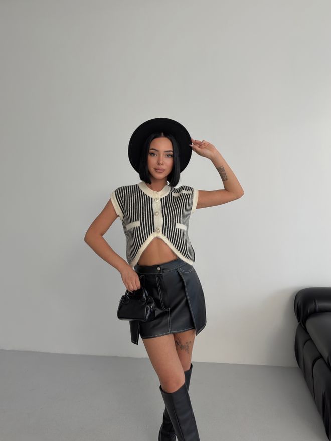 My Fashion Schwarze Retro Gestreifte Crop Weste Mit Aufgesetzten Taschen Großhandelskleidung Lässig