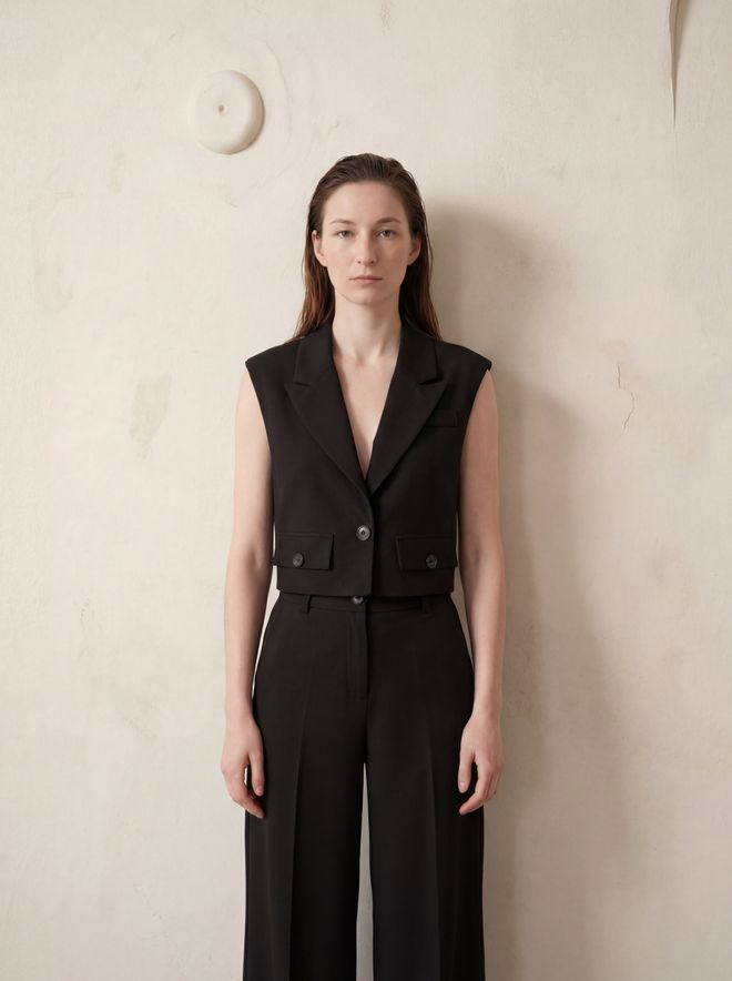 My Fashion Black Formal Buttoned Crop Vest With Flap Pockets Wholesale Clothing Cocktail