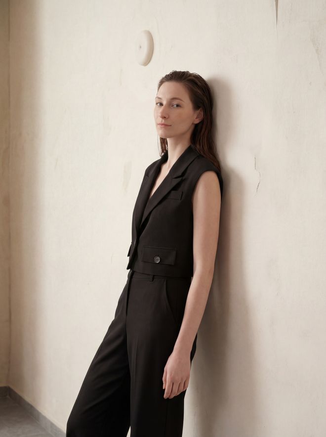 My Fashion Black Formal Buttoned Crop Vest With Flap Pockets Wholesale Clothing Sport