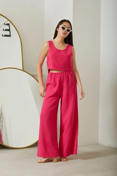 A wholesale clothing model wears new10212-asymmetric-back-detail-tank-collar-waist-elastic-trousers-women's-summer-suit-fuchsia, Turkish wholesale Suit of Newgirl
