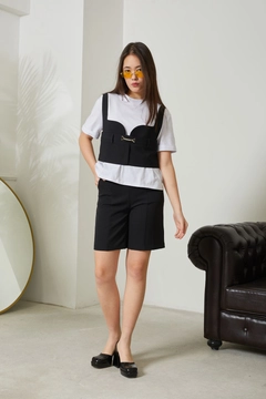 A wholesale clothing model wears new10257-triple-suit-black, Turkish wholesale Suit of Newgirl