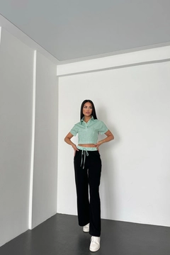 A wholesale clothing model wears new10258-shirt-collar-stripe-pattern-top-wide-leg-elastic-bottom-set-green-&-black, Turkish wholesale Suit of Newgirl