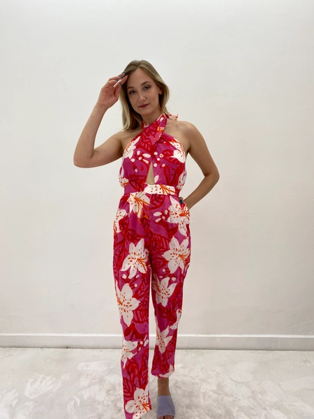 A model wears OFO10112 - Jumpsuit-fuchsia, wholesale Jumpsuit of Offo to display at Lonca
